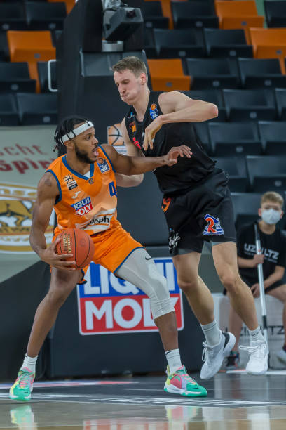 与技巧于一 与技巧于一